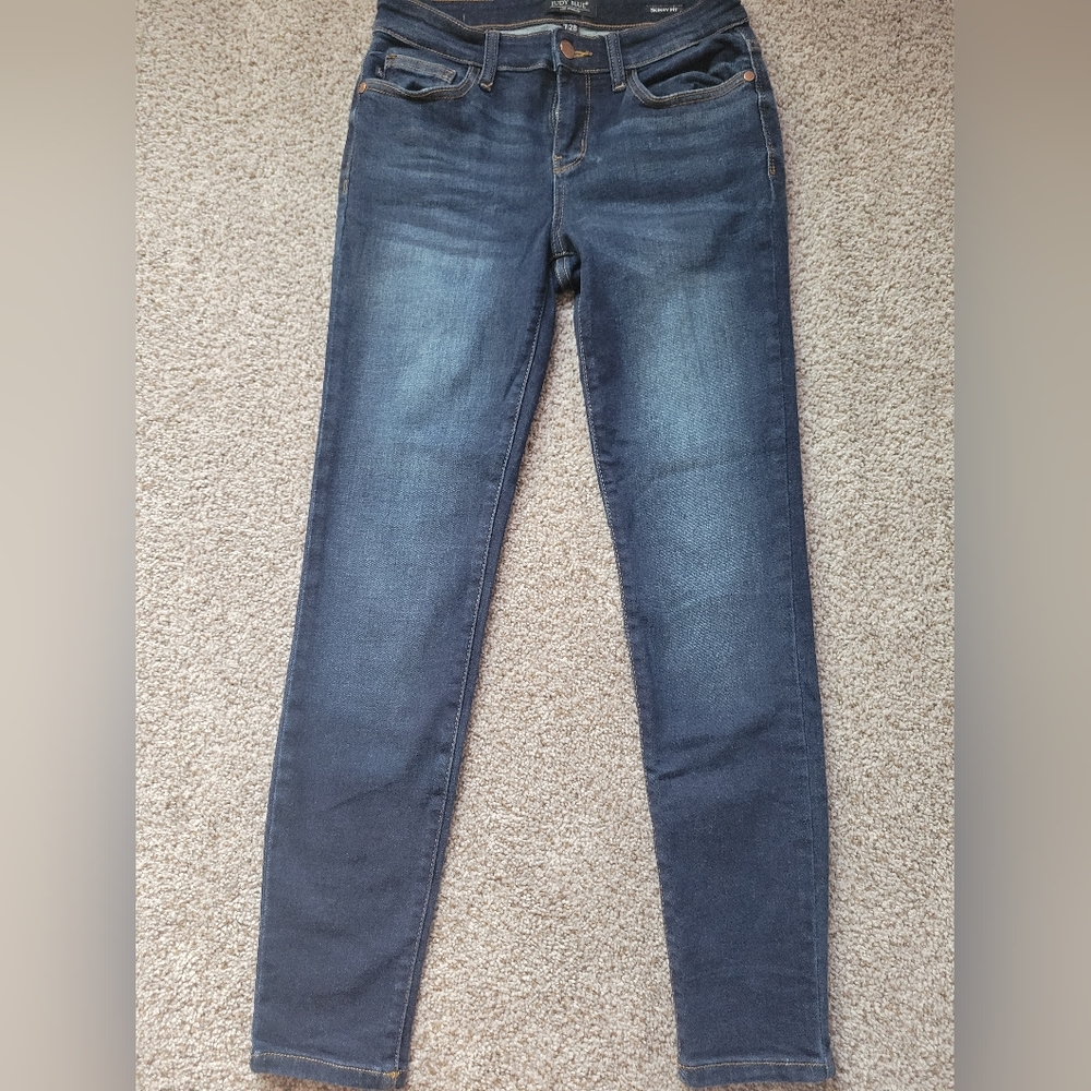 EUC Size7/28 Judy Blue Skinny Jeans Non-Distressed  Style#JB82110DK